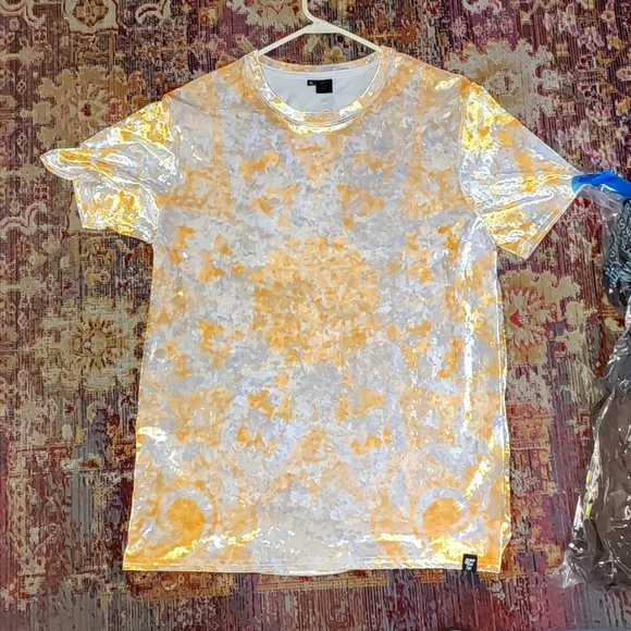 Electro Threads crushed velvet shirt - Picture 2 of 3
